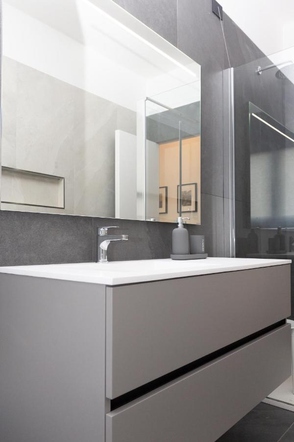 Exclusive Guest House - Fiera Milano Rho Luaran gambar
